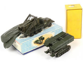 Lot 164 - DINKY TOYS (FRANCE) (2)