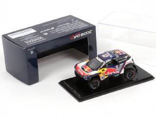 Lot 28 - SPARK (MACAU) (1)