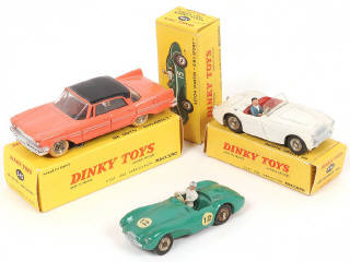Lot 145 - DINKY TOYS (FRANCE) (3)
