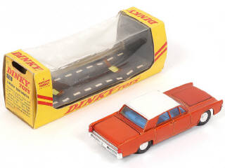 Lot 117 - DINKY TOYS (GB) (1)