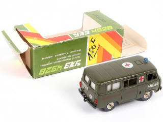 Lot 47 - NOVOEXPORT (URSS) (1)