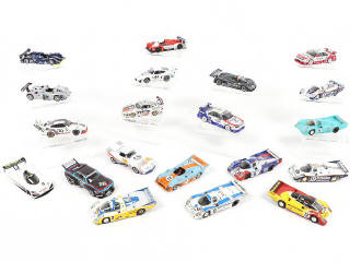 Lot 220 - DIVERS (20)