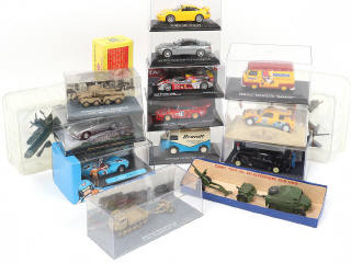 Lot 149 - DIVERS (15)