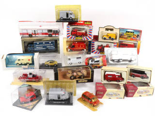 Lot 65 - DIVERS (20)