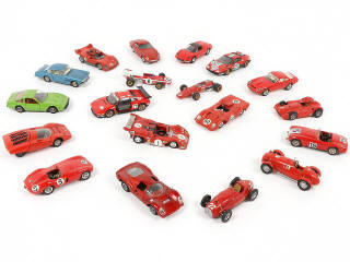 Lot 289 - DIVERS (19)