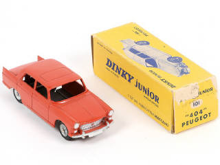 Lot 66 - DINKY TOYS (FRANCE) Série JUNIOR (1)