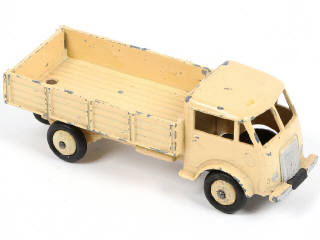 Lot 209 - DINKY TOYS (FRANCE) (2)