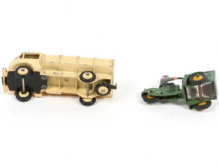 Lot 209 - DINKY TOYS (FRANCE) (2)