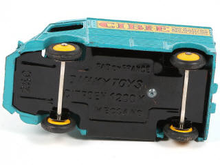 Lot 76 - DINKY TOYS (FRANCE) (1)