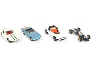 Lot 113 - CORGI TOYS (GB) (4)