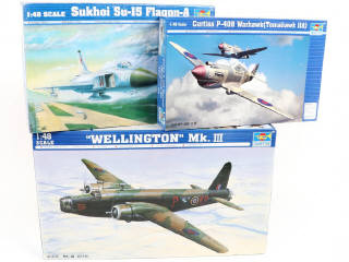 Lot 280 - TRUMPETER (CHINE) (3)