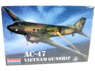 Lot 287 - MONOGRAM (ALLEMAGNE) (3)