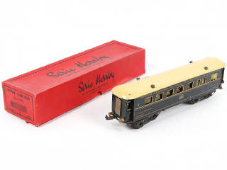 Lot 37 - HORNBY 'O' (FRANCE) (1)