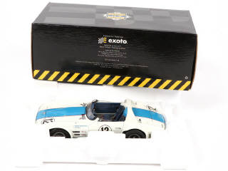 Lot 6 - EXOTO (USA) (1)