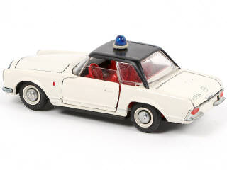 Lot 46 - TEKNO (DANEMARK) (1)