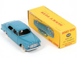 Lot 67 - DINKY TOYS (FRANCE) (1)