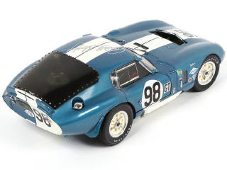 Lot 83 - EXOTO (USA) (1)