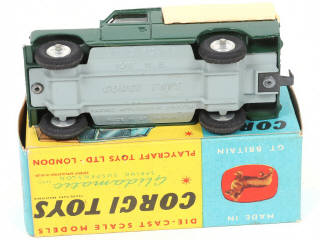 Lot 237 - CORGI TOYS (GB) (1)