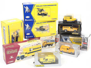 Lot 145 - DIVERS (10)