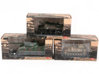 Lot 310 - DIVERS (9)