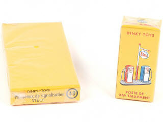 Lot 212 - EDITIONS ATLAS (FRANCE) (4)