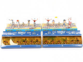 Lot 271 - DIVERS (15)