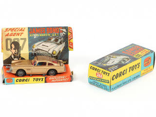 Lot 137 - CORGI TOYS (GB) (1)