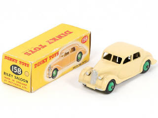 Lot 239 - DINKY TOYS (GB) (1)