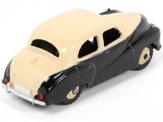 Lot 240 - DINKY TOYS (GB) (1)