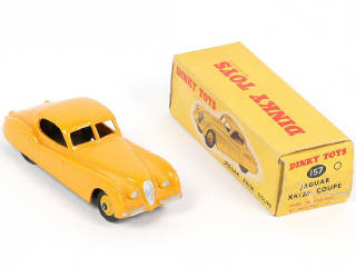 Lot 238 - DINKY TOYS (GB) (1)