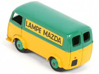 Lot 223 - DINKY TOYS (FRANCE) (1)