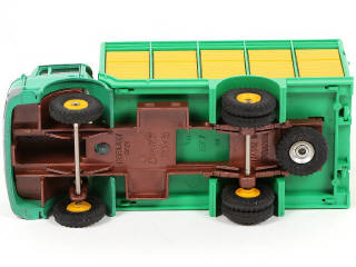 Lot 234 - DINKY TOYS (FRANCE) (1)