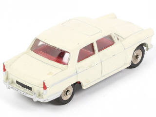 Lot 232 - DINKY TOYS (FRANCE) (1)