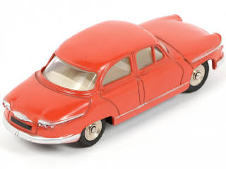 Lot 231 - DINKY TOYS (FRANCE) (1)