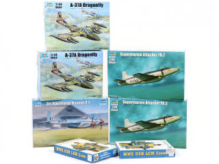 Lot 56 - TRUMPETER (CHINE) (7)