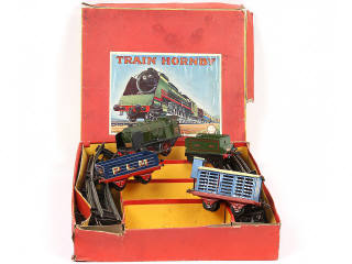 Lot 11 - HORNBY 'O' (FRANCE) (1)