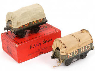 Lot 23 - HORNBY 'O' (GB) (2)