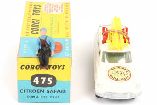 Lot 187 - CORGI TOYS (GB) (1)