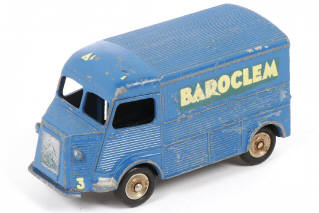 Lot 161 - DINKY TOYS (FRANCE) (1)