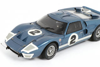 Lot 24 - EXOTO (USA) (1)
