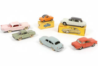 Lot 209 - DINKY TOYS (FRANCE) (6)