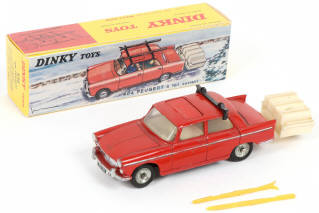 Lot 202 - DINKY TOYS (FRANCE) (1)