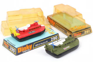 Lot 235 - DINKY TOYS (GB) (2)