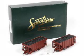 Lot 16 - BACHMANN HO (USA) (1)