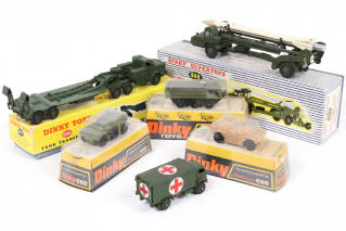 Lot 250 - DINKY TOYS (GB) (6)