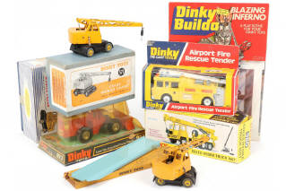 Lot 247 - DINKY TOYS (GB) (5)