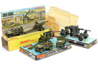 Lot 251 - DINKY TOYS (GB) (6)