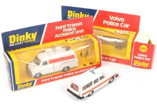 Lot 236 - DINKY TOYS (GB) (2)