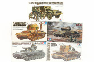 Lot 44 - TAMIYA (JAPON) (5)