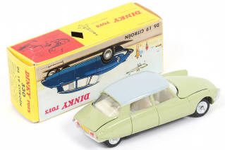 Lot 372 - DINKY TOYS (FRANCE) (1)